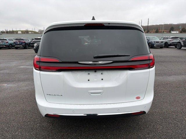 new 2026 Chrysler Pacifica car, priced at $43,060