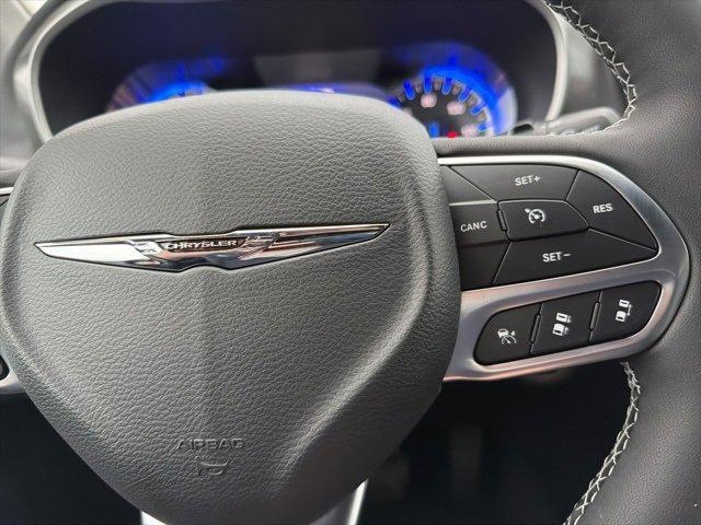 new 2026 Chrysler Pacifica car, priced at $43,060