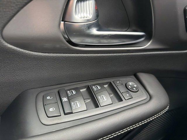 new 2026 Chrysler Pacifica car, priced at $43,060