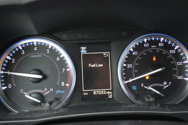 used 2019 Toyota Highlander car, priced at $24,989