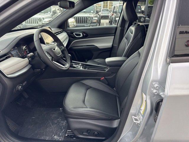 new 2025 Jeep Compass car, priced at $36,518