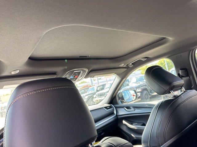 new 2025 Jeep Grand Cherokee car, priced at $46,730