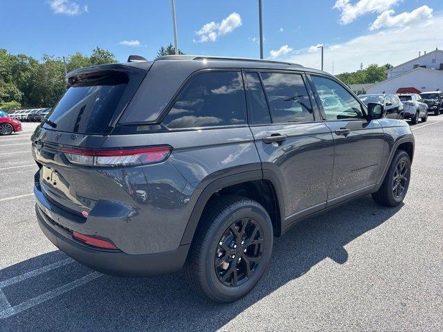 new 2025 Jeep Grand Cherokee car, priced at $46,730