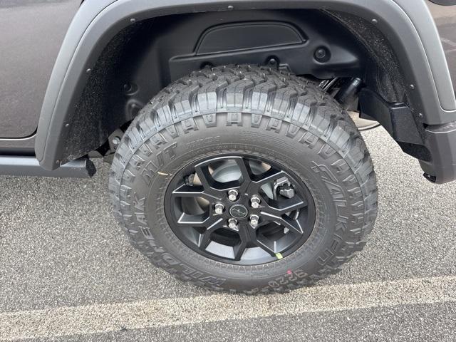 new 2025 Jeep Wrangler car, priced at $45,393