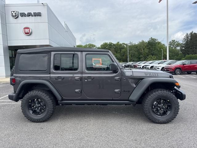 new 2025 Jeep Wrangler car, priced at $45,393