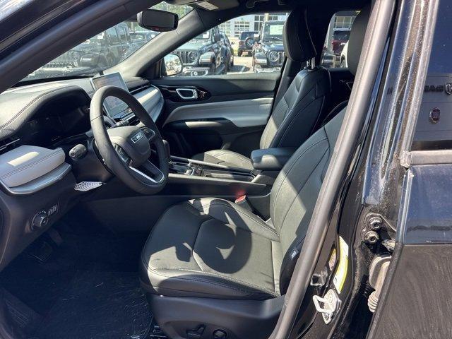 new 2025 Jeep Compass car, priced at $36,918