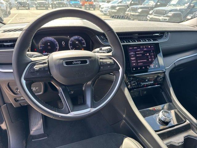new 2025 Jeep Grand Cherokee car, priced at $48,375