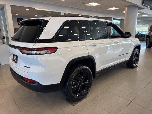 new 2025 Jeep Grand Cherokee car, priced at $45,862