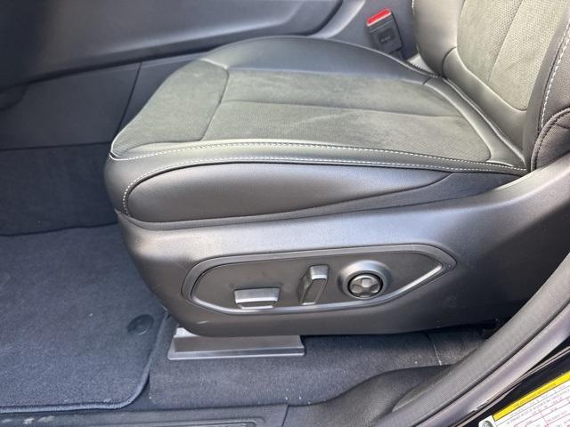 new 2025 Jeep Grand Cherokee car, priced at $47,688