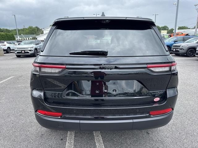 new 2025 Jeep Grand Cherokee car, priced at $52,046