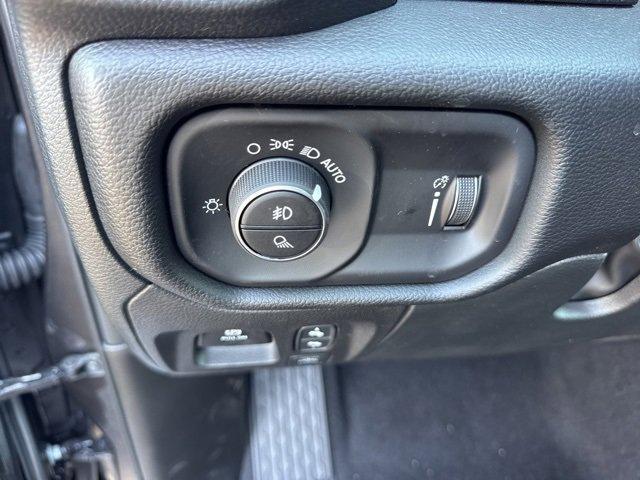 new 2025 Ram 1500 car, priced at $51,427