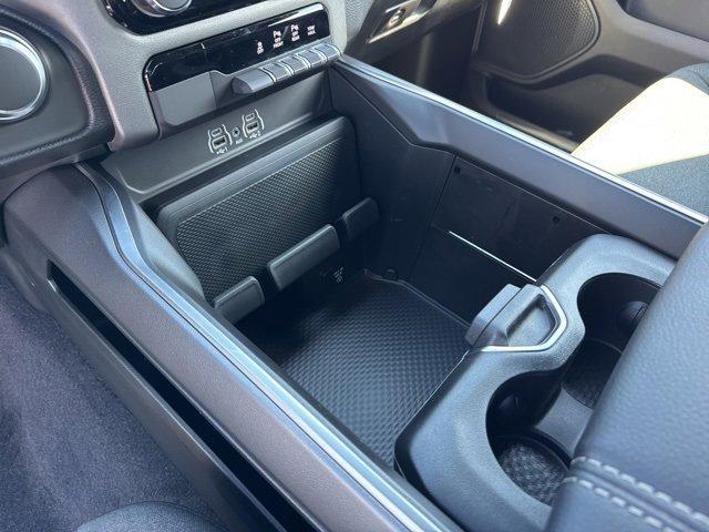 new 2025 Ram 1500 car, priced at $51,427