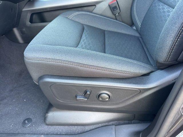 new 2025 Ram 1500 car, priced at $51,427