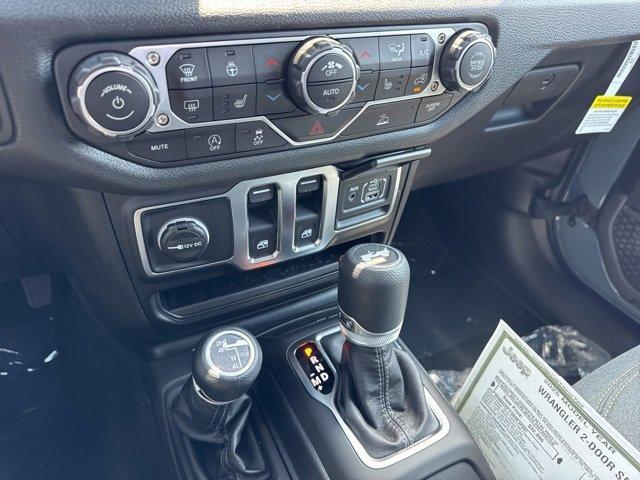new 2025 Jeep Wrangler car, priced at $41,900