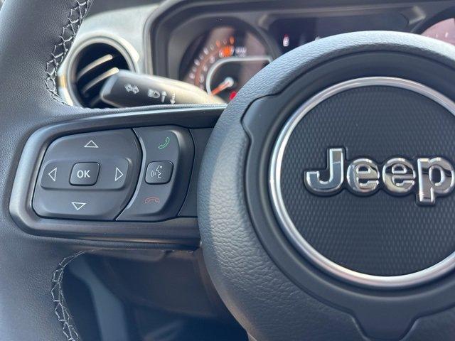 new 2025 Jeep Wrangler car, priced at $41,900