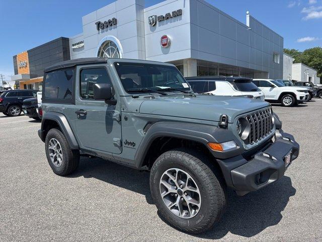 new 2025 Jeep Wrangler car, priced at $41,900