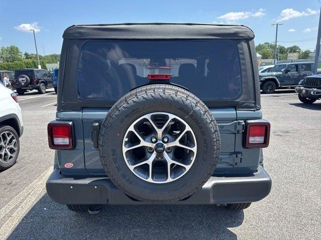 new 2025 Jeep Wrangler car, priced at $41,900
