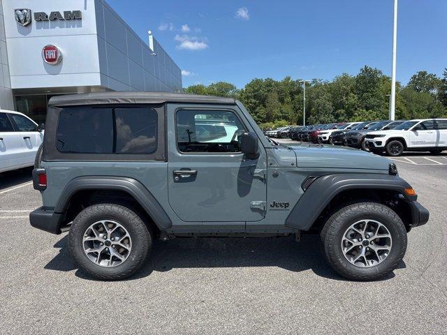 new 2025 Jeep Wrangler car, priced at $41,900
