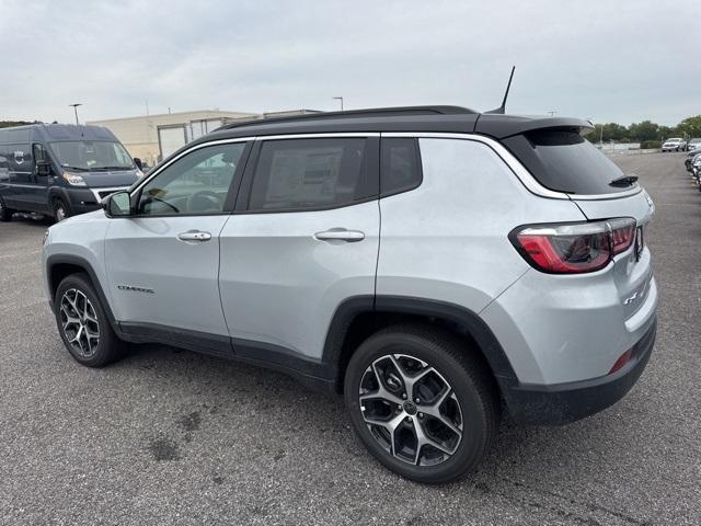 new 2025 Jeep Compass car, priced at $34,135