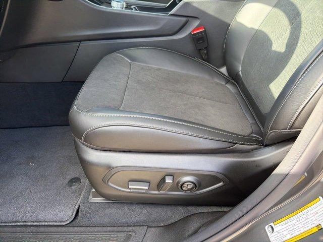 new 2025 Jeep Grand Cherokee car, priced at $46,208