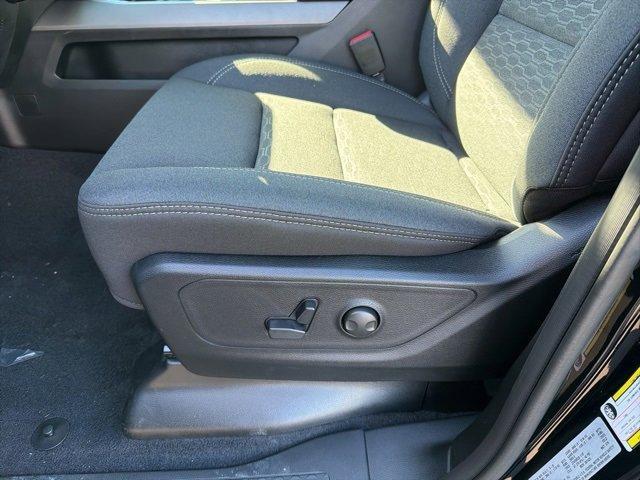 new 2025 Ram 1500 car, priced at $51,433