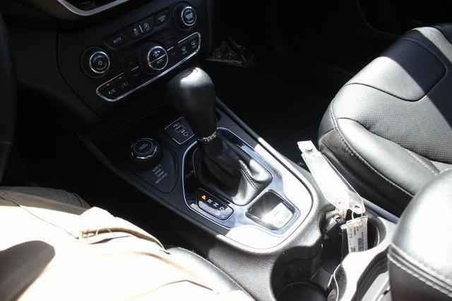 used 2021 Jeep Cherokee car, priced at $21,150