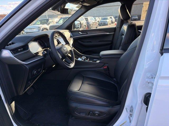 new 2025 Jeep Grand Cherokee L car, priced at $52,784