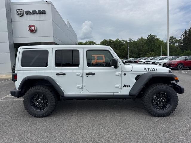 new 2025 Jeep Wrangler car, priced at $51,690