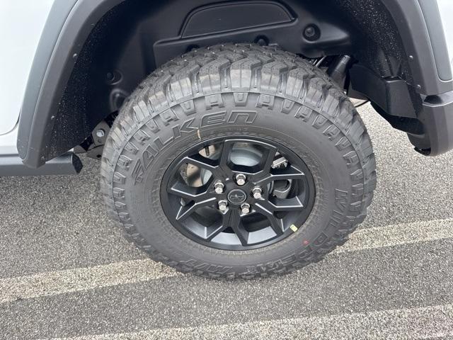 new 2025 Jeep Wrangler car, priced at $51,690