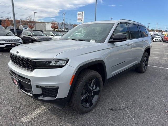 new 2025 Jeep Grand Cherokee L car, priced at $53,135