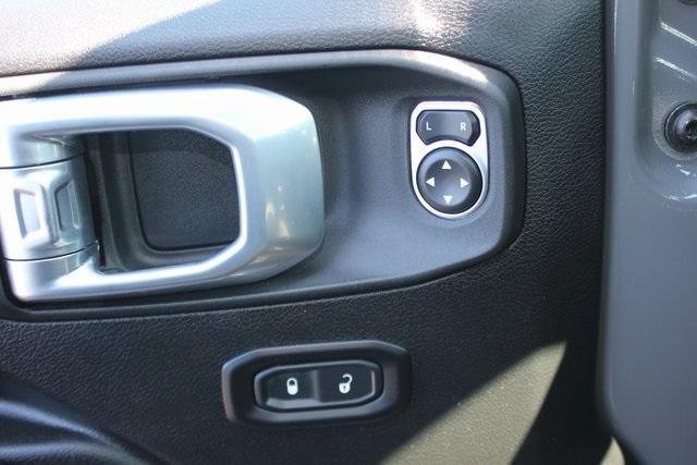 used 2021 Jeep Wrangler Unlimited car, priced at $33,990