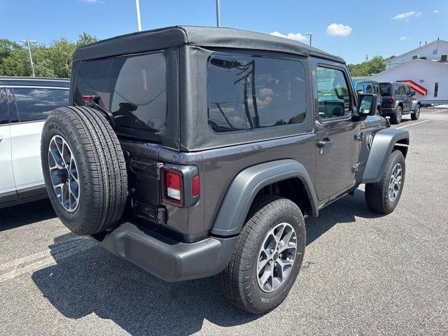 new 2025 Jeep Wrangler car, priced at $41,900