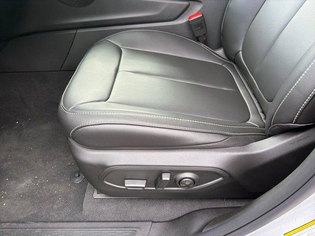 new 2025 Jeep Grand Cherokee car, priced at $47,380