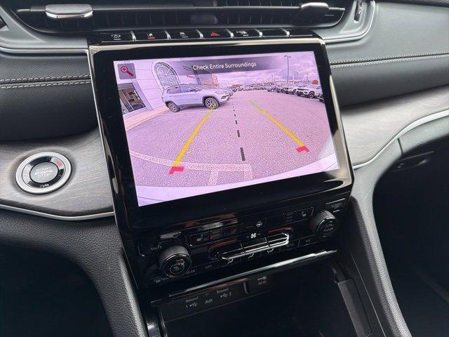 new 2025 Jeep Grand Cherokee car, priced at $47,380