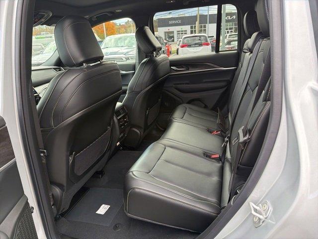 new 2025 Jeep Grand Cherokee car, priced at $47,380