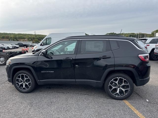 new 2025 Jeep Compass car, priced at $33,435