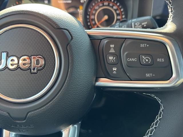 new 2025 Jeep Wrangler car, priced at $54,333