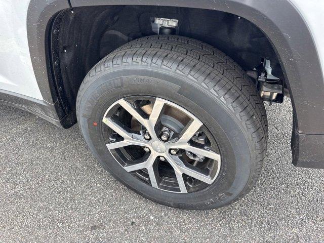 new 2025 Jeep Grand Cherokee car, priced at $46,601