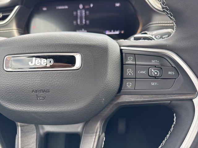 new 2025 Jeep Grand Cherokee car, priced at $46,601