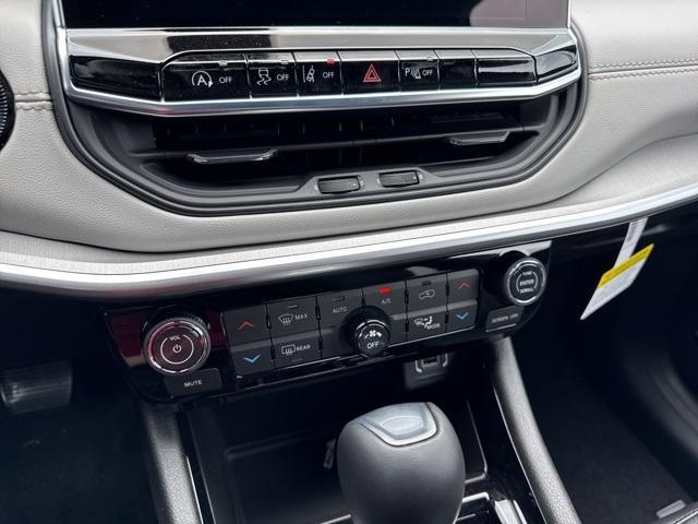 new 2025 Jeep Compass car, priced at $36,323