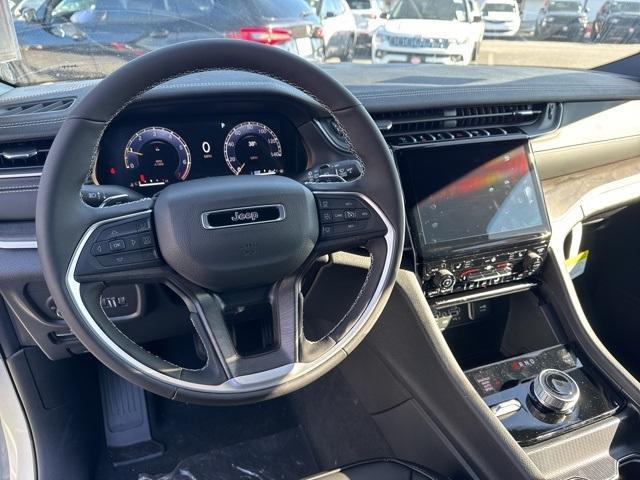 new 2025 Jeep Grand Cherokee car, priced at $48,109