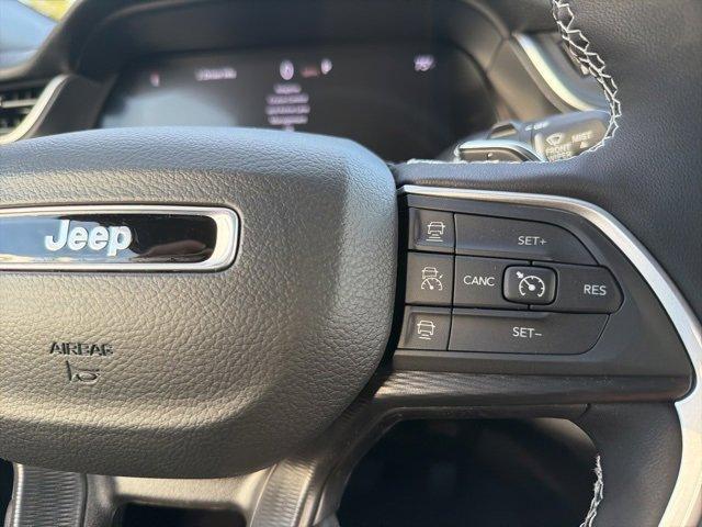 new 2025 Jeep Grand Cherokee car, priced at $47,563