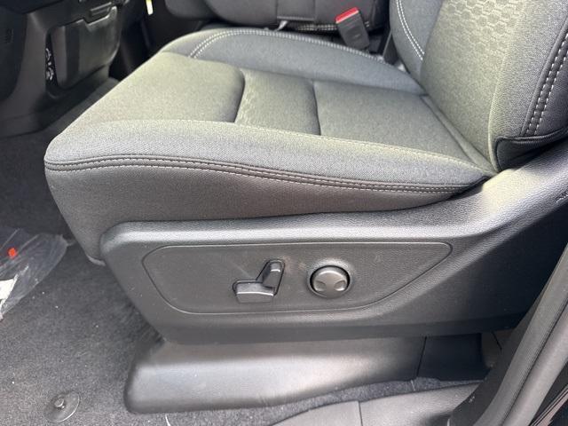 new 2025 Ram 1500 car, priced at $52,011