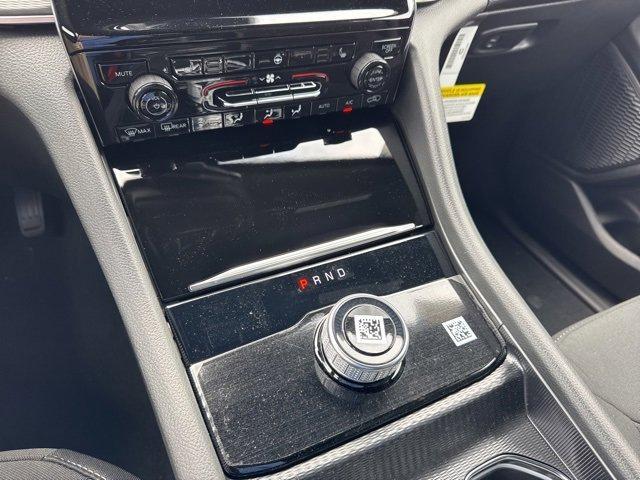 new 2025 Jeep Grand Cherokee car, priced at $41,177