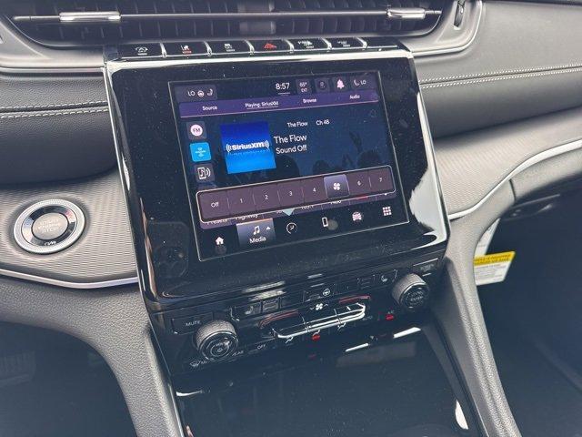 new 2025 Jeep Grand Cherokee car, priced at $41,177
