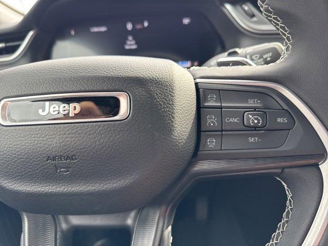 new 2024 Jeep Grand Cherokee car, priced at $38,355