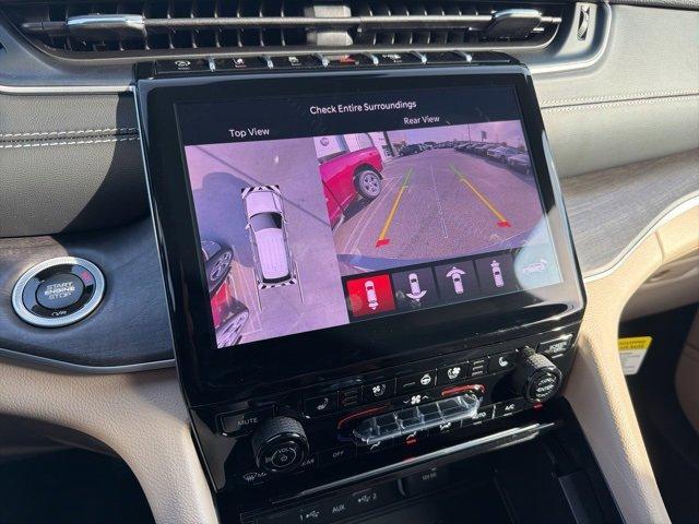 new 2025 Jeep Grand Cherokee car, priced at $55,343