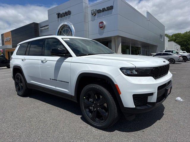 new 2025 Jeep Grand Cherokee L car, priced at $46,622