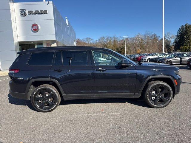 new 2024 Jeep Grand Cherokee L car