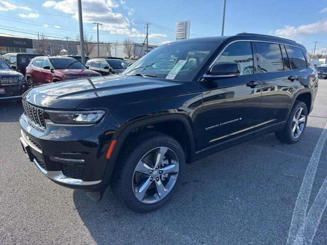 new 2025 Jeep Grand Cherokee L car, priced at $52,035